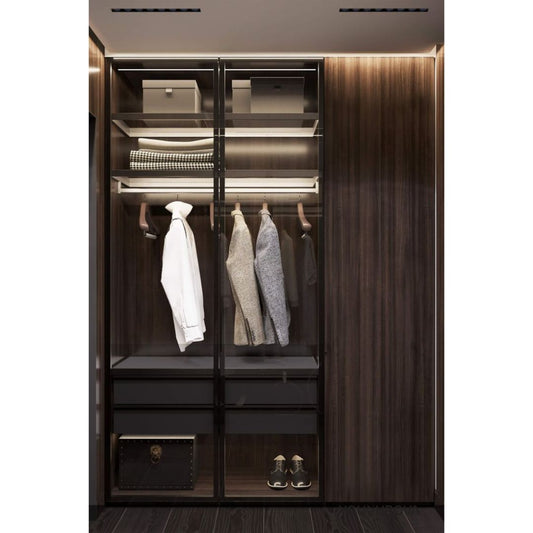 Luxury Walk In Closet -- Casen Series 06