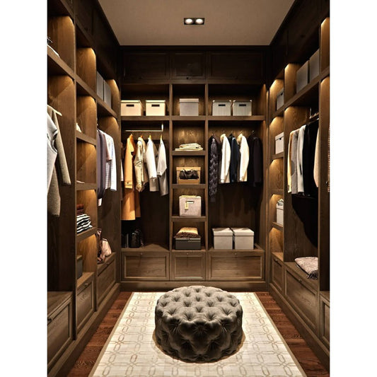 Luxury Walk In Closet -- Casen Series 05