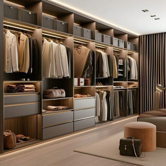Luxury Walk In Closet -- Casen Series 17