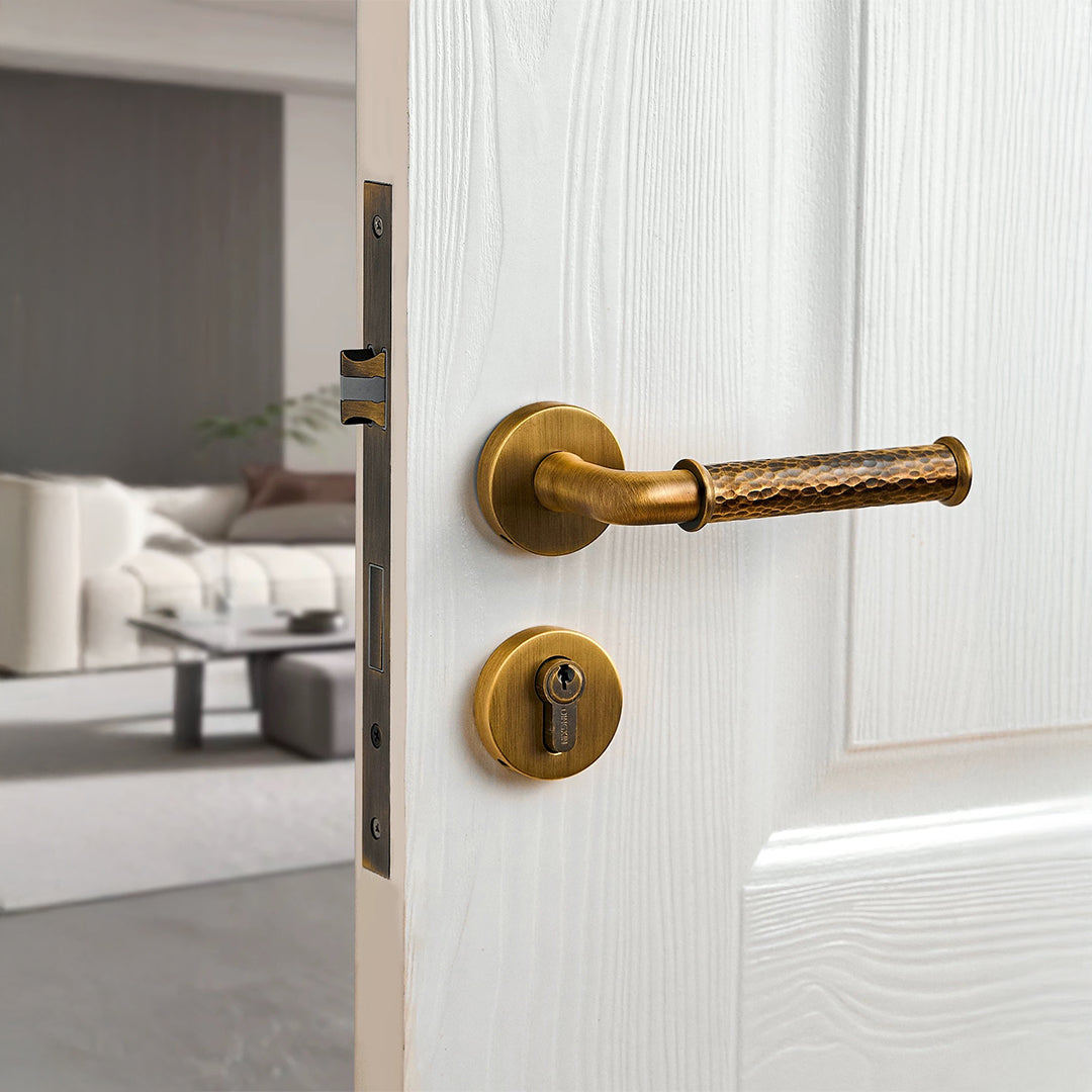 Luxury Hammer Pattern Internal Door Lock 11 - Casen Doors